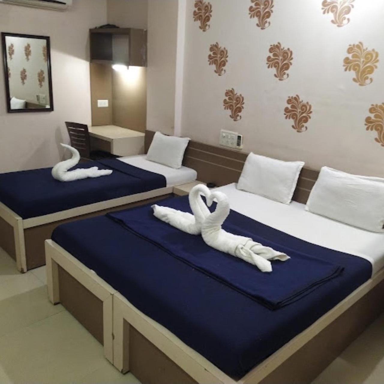 מלון Divya Jyot Residency בהוי מראה חיצוני תמונה